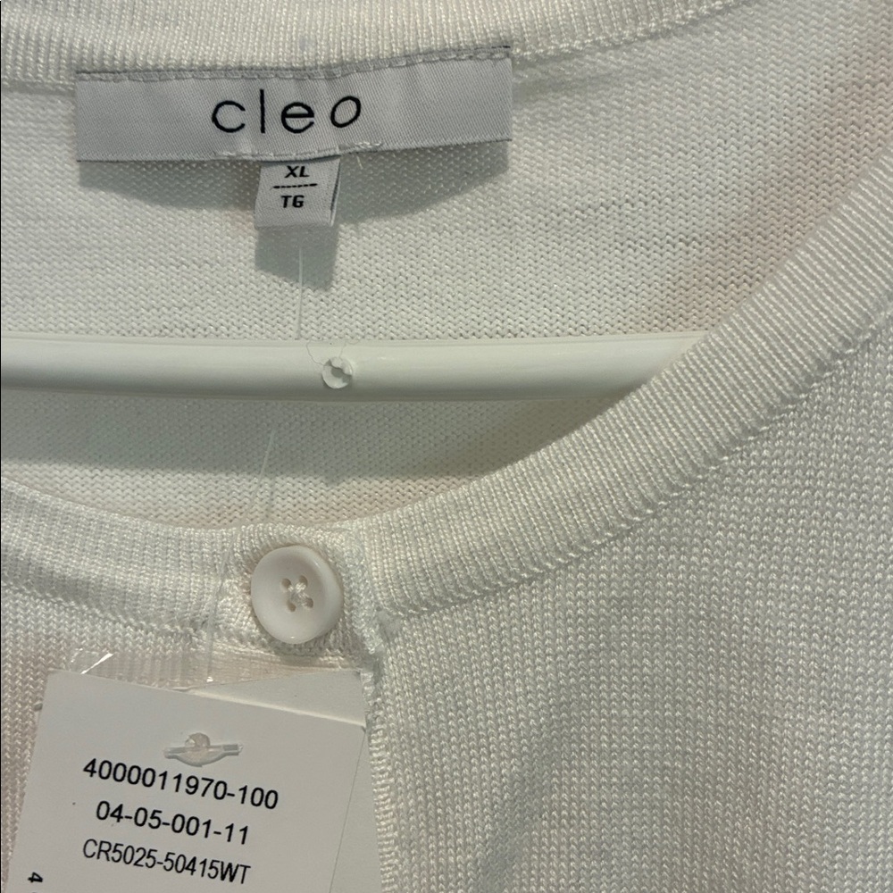 Cleo NWT White Knit Cardigan - Picture 2 of 5